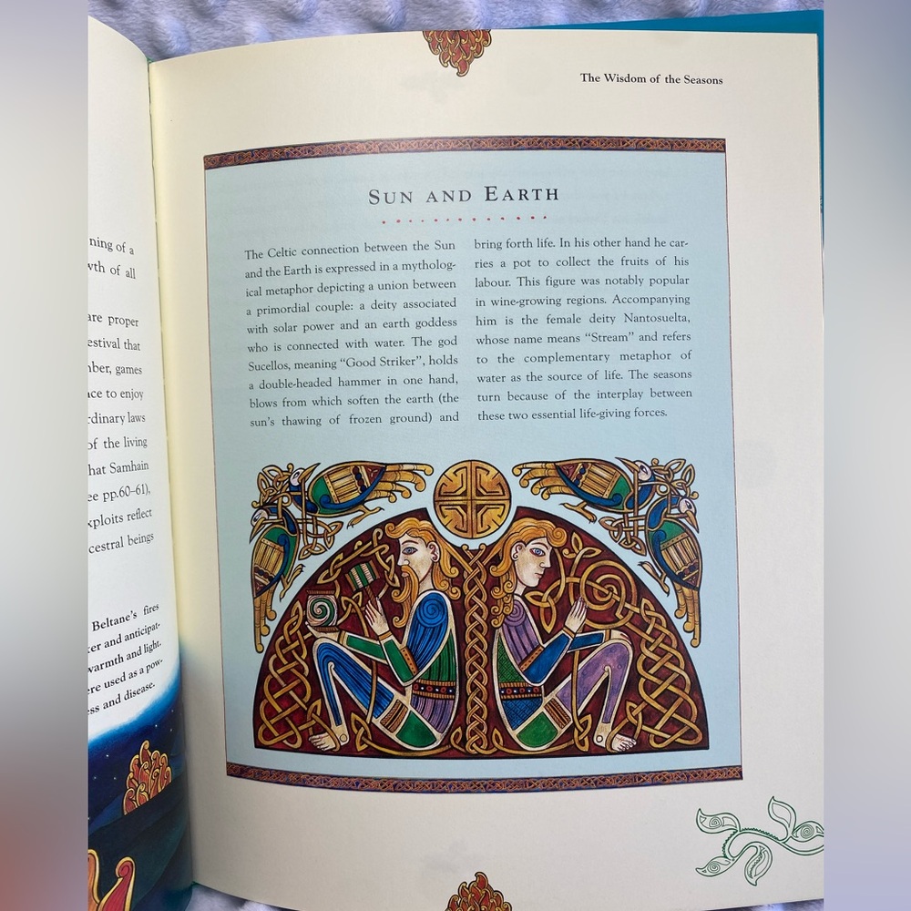 Book: The Celtic Book of Living and Dying, An Illustrated Guide to Celtic Wisdom - Picture 5 of 6